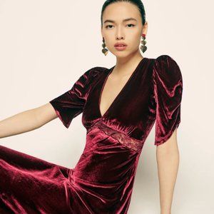 Malaga Velvet Dress Reformation